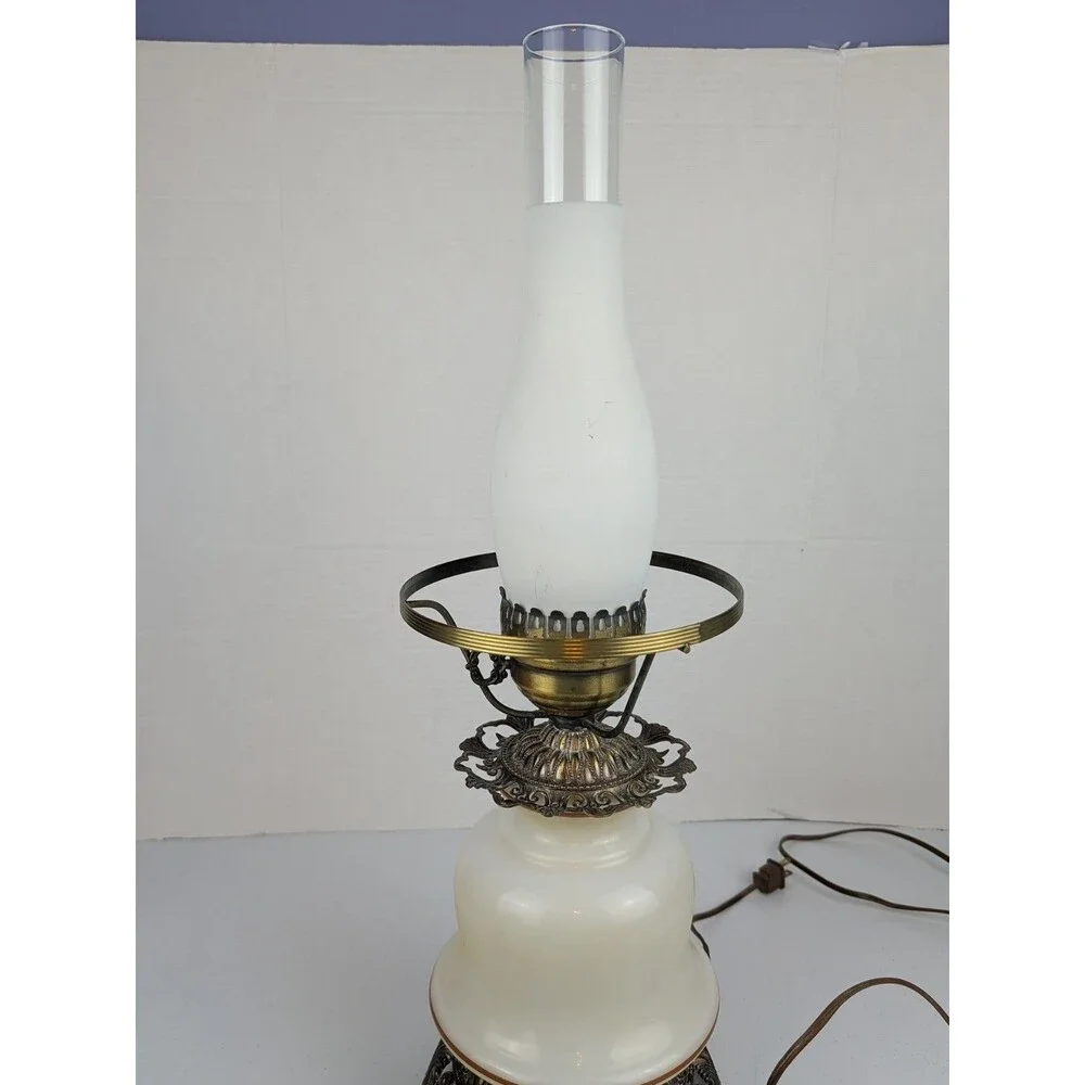 Vintage Gone With The Wind Hurricane 3-WayTable Lamp Brass Base 24" quoizel 1973 - Picture 6 of 8
